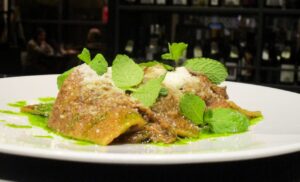 Testaroli con ragù di pecora e menta